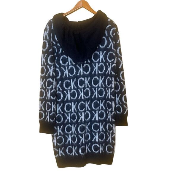 Calvin Klein Branded Hooded Long Sweater Black & White Fuzzy‎ Cozy Sz L NWOT - Picture 2 of 5